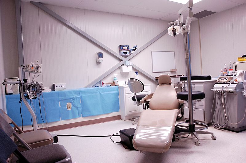 Wyposażenie gabinetu dentystycznego